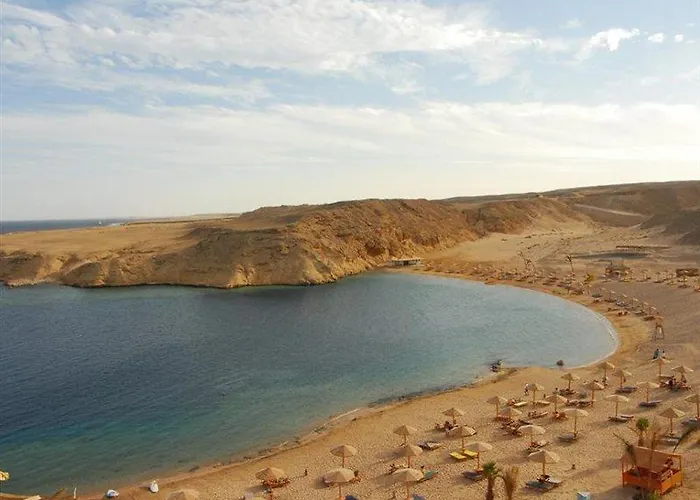 Курортный комплекс Red Sea Taj Mahal And Aqua Park Макади Бэй